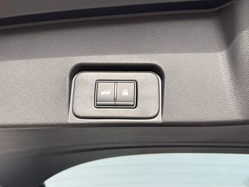 New 2026 Nissan Rogue SV image 38