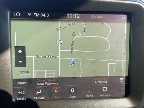 Used 2023 Jeep Renegade Altitude image 24