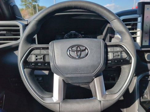 Used 2022 Toyota Tundra Platinum image 23