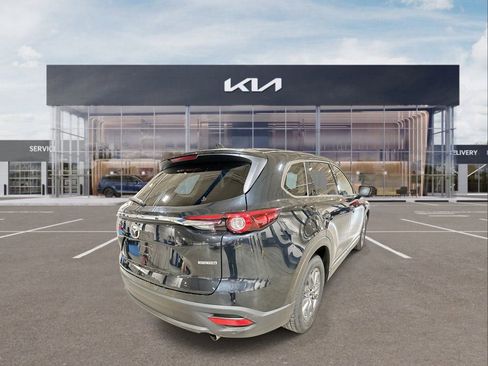 Used 2023 MAZDA CX-9 Touring image 8