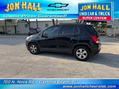 Used 2019 Chevrolet Trax LS FWD image 5