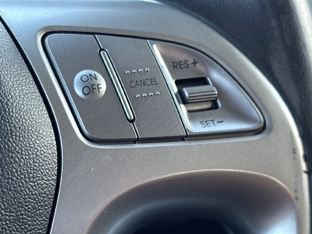 Used 2012 Hyundai Tucson GLS FWD image 21