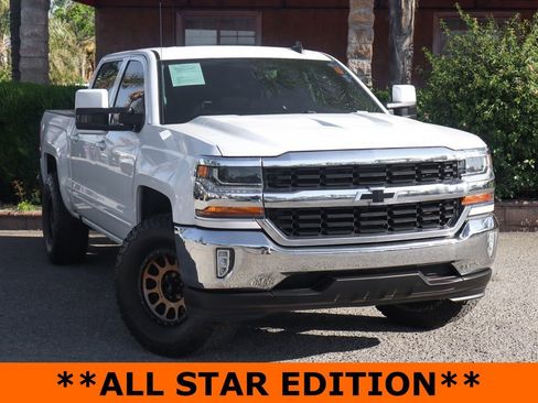 Used 2018 Chevrolet Silverado 1500 LT w/ All Star Edition image 2