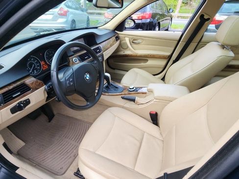 Used 2008 BMW 328xi Wagon AWD/4WD image 9