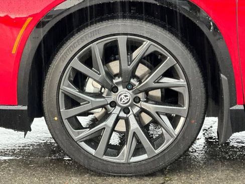 Certified 2026 Toyota Crown Signia w/ Advanced Technology Package AWD/4WD image 32