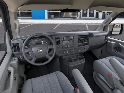 New 2026 Chevrolet Express 3500 image 17