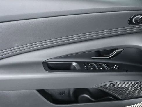 New 2026 Hyundai Elantra Sport image 35