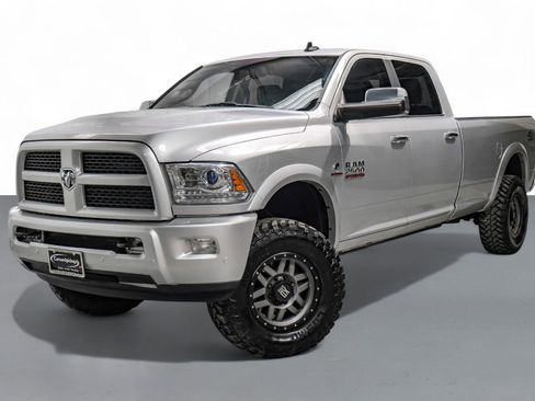 Used 2017 RAM 2500 Laramie w/ Off Road Package image 5