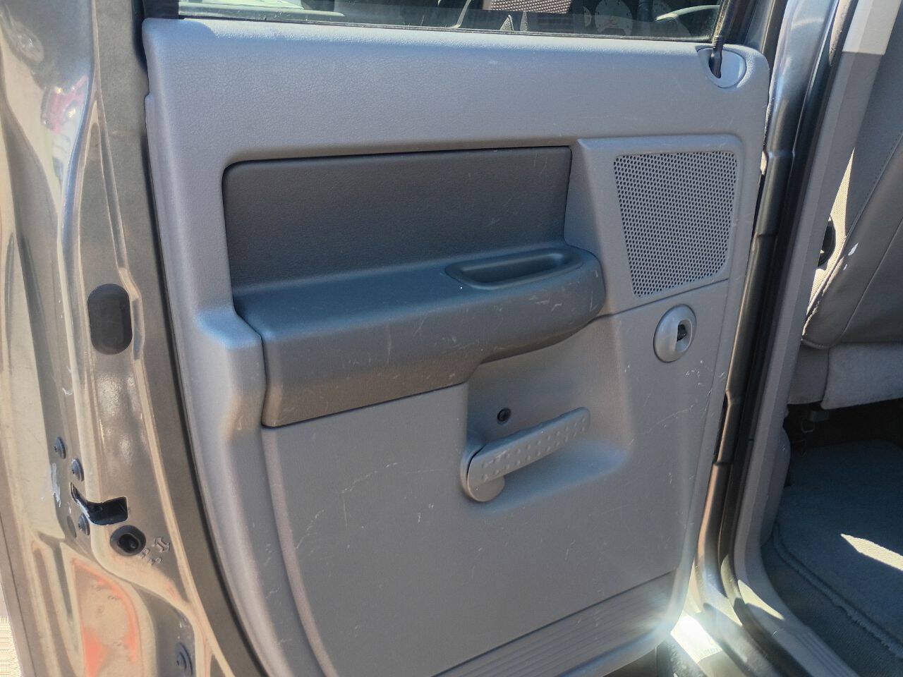 Used 2007 Dodge Ram 2500 Truck SLT AWD/4WD image 18