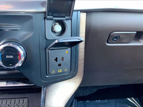 Used 2025 Ford F150 King Ranch image 33