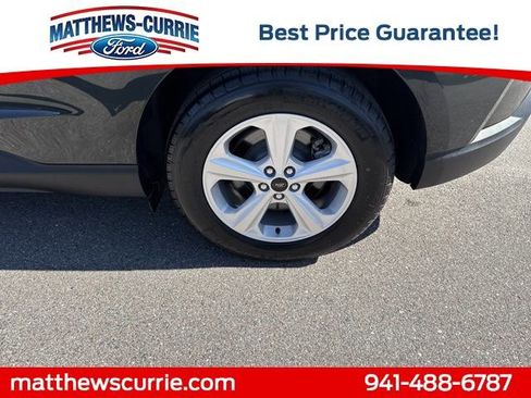 Certified 2024 Ford Edge SE image 14