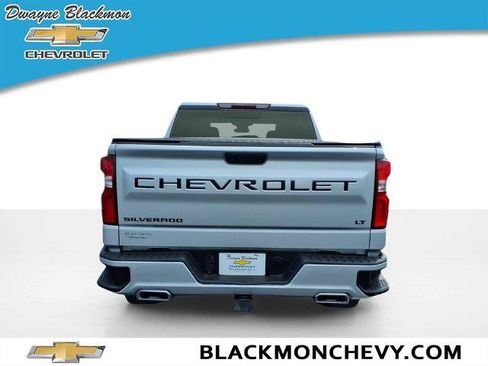 Used 2022 Chevrolet Silverado 1500 RST w/ Convenience Package II AWD/4WD image 4