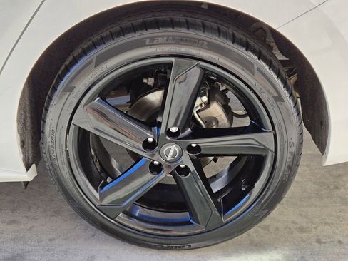 Used 2024 Nissan Sentra SR image 10