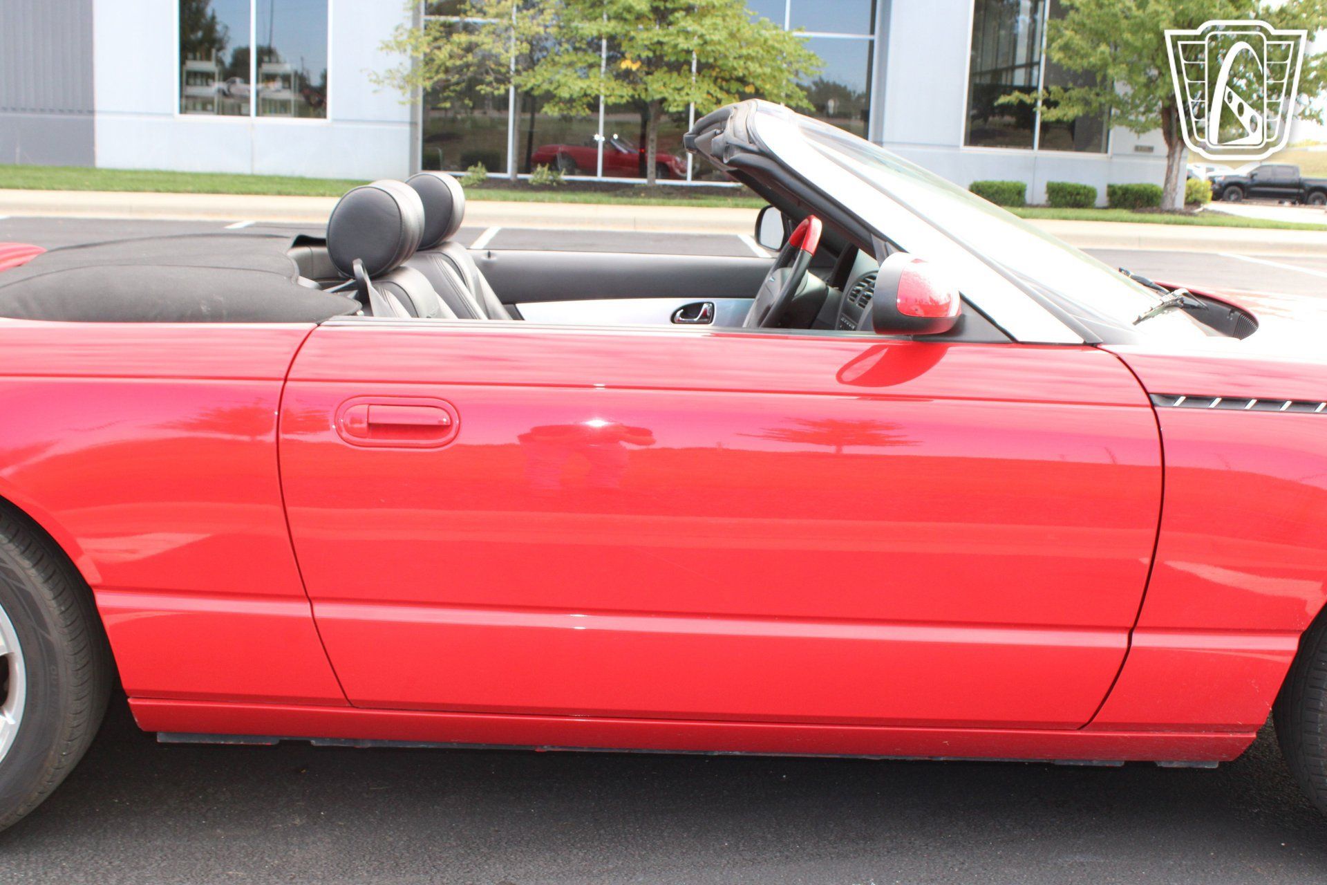 Used 2002 Ford Thunderbird RWD image 31
