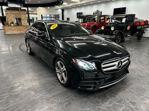 Used 2019 Mercedes-Benz E 300 4MATIC w/ Premium 1 Package image 3