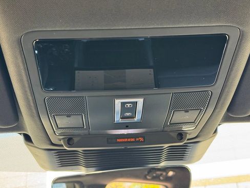 New 2026 Land Rover Discovery Sport Landmark AWD/4WD image 15