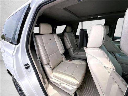 Used 2021 Cadillac Escalade Sport Platinum w/ LPO, ONYX Package AWD/4WD image 29