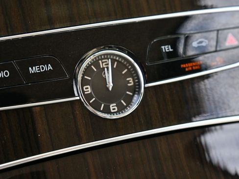 Used 2021 Mercedes-Benz C 300 Sedan w/ Premium Package image 24