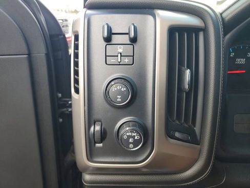 Used 2019 GMC Sierra 2500 Denali w/ Duramax Plus Package image 21