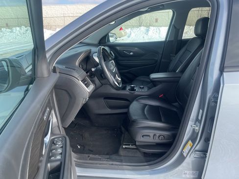 Used 2023 GMC Terrain SLT image 20
