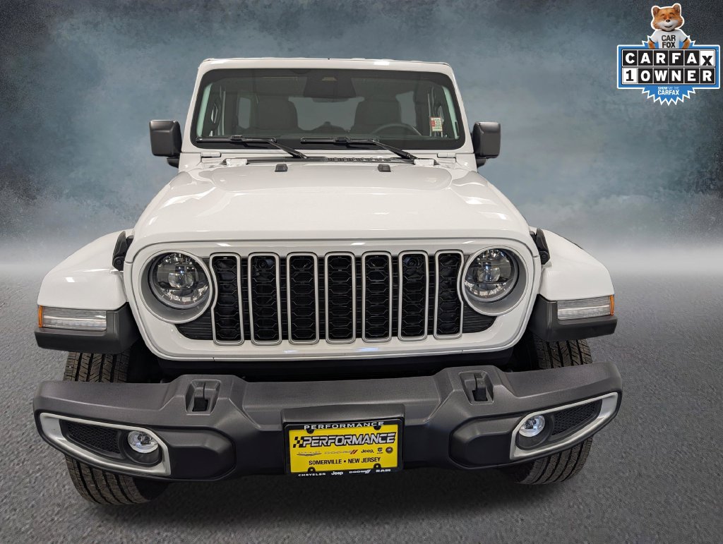 Used 2026 Jeep Wrangler Unlimited Sahara AWD/4WD image 2