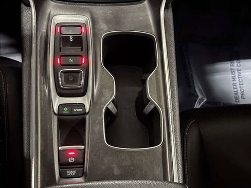 Used 2018 Honda Accord Sport image 21