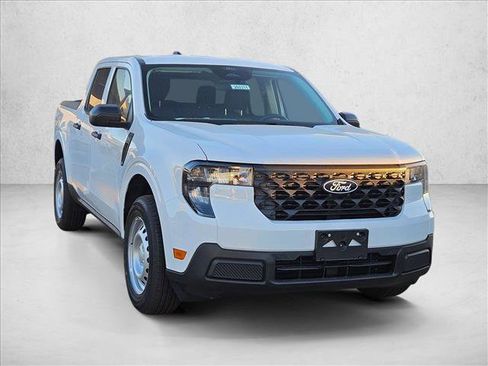 New 2026 Ford Maverick XL image 7