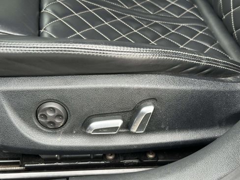 Used 2018 Audi S7 Prestige image 16