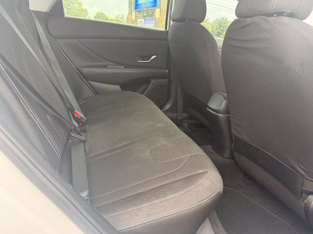 Used 2023 Hyundai Elantra SEL w/ Convenience Package FWD image 13