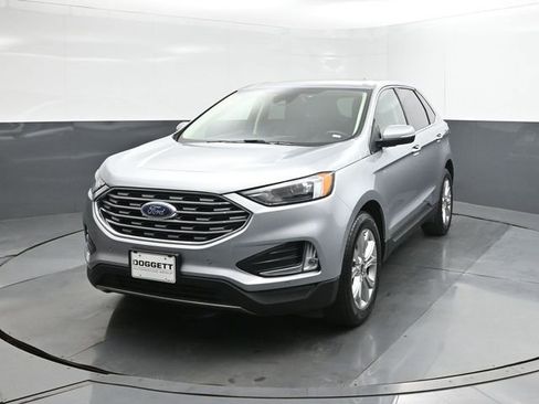 Used 2024 Ford Edge Titanium image 30