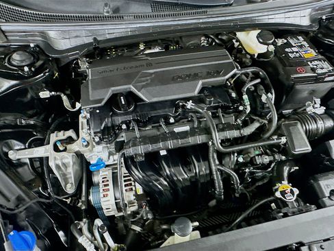 Used 2025 Kia K4 LXS image 31