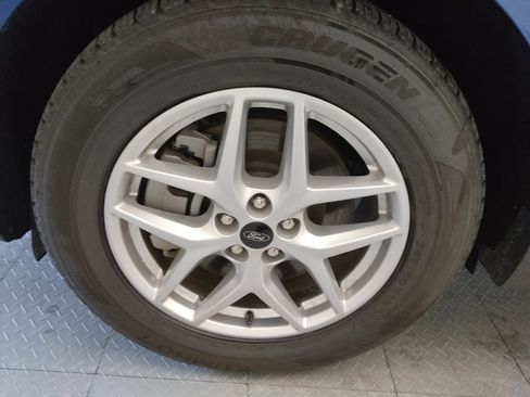 Used 2023 Ford Edge SEL image 31