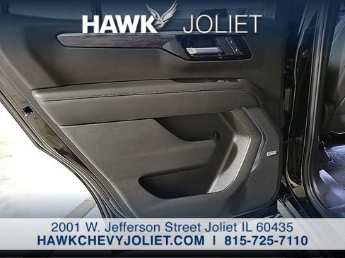 Used 2026 Chevrolet Tahoe Z71 w/ Comfort Package AWD/4WD image 24