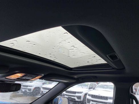 New 2026 Dodge Durango GT image 9