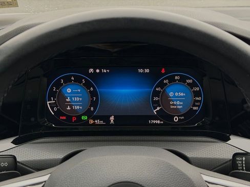 Used 2022 Volkswagen GTI SE image 34