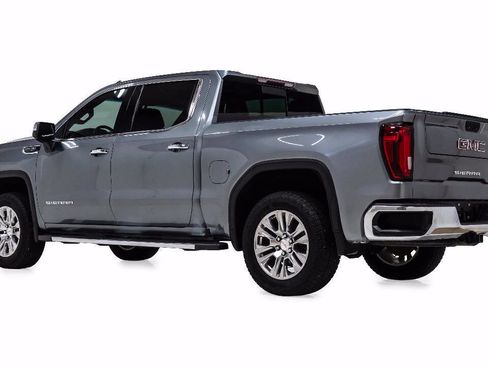 Used 2019 GMC Sierra 1500 SLT w/ SLT Premium Plus Package RWD image 4