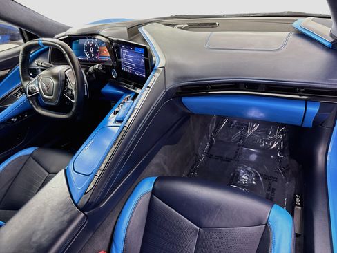 Used 2023 Chevrolet Corvette Stingray Premium Cpe w/ Z51 Performance Package RWD image 24