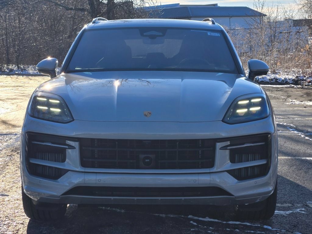 New 2026 Porsche Cayenne GTS AWD/4WD image 10
