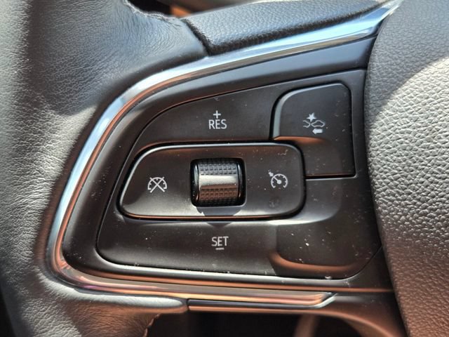 Used 2023 Buick Encore GX Select w/ Sport Touring Package FWD image 19