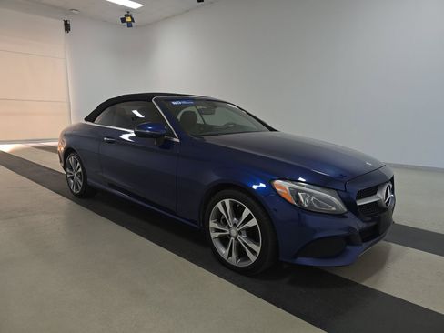 Used 2017 Mercedes-Benz C 300 Cabriolet image 4