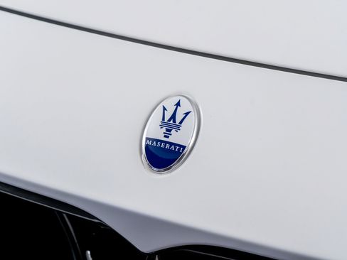 Used 2025 Maserati Grecale Modena image 25