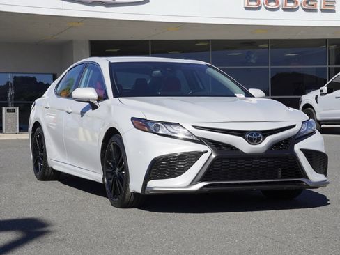 Used 2024 Toyota Camry XSE image 2