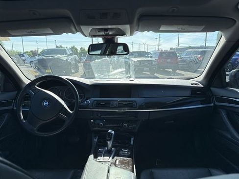 Used 2013 BMW 528i xDrive Sedan AWD/4WD image 13