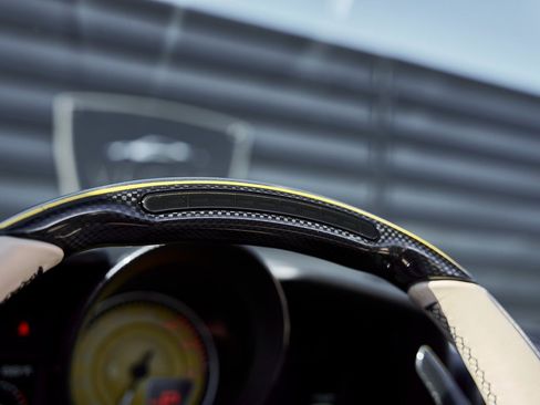 Used 2022 Ferrari F8 Tributo image 60