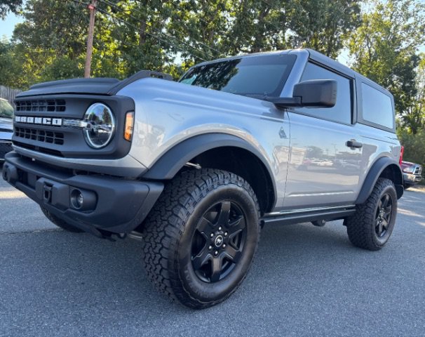 Used 2024 Ford Bronco Black Diamond AWD/4WD image 1