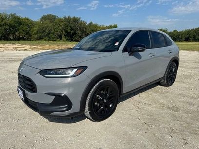 Used 2025 Honda HR-V Sport