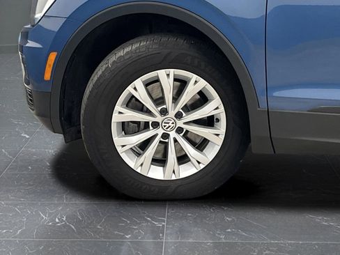 Used 2020 Volkswagen Tiguan S image 31