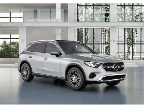 New 2026 Mercedes-Benz GLC 300 GLC 300 image 11