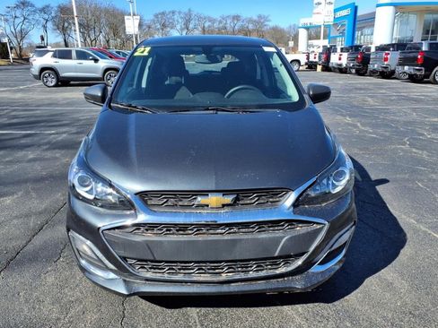 Used 2021 Chevrolet Spark LT image 2