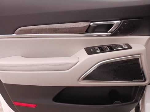 Used 2020 Kia Telluride SX w/ SX Prestige Package image 28